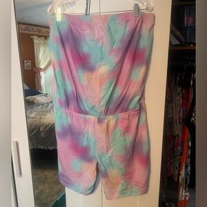 Curvy Beach Clouds Romper